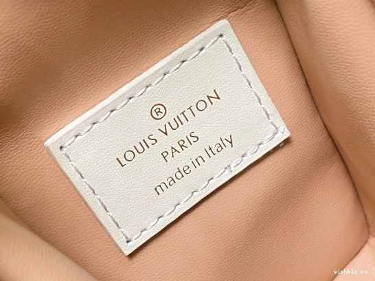 WIS PM-18*12.5*8CM Side Trunk VUITTON LOUIS 0822